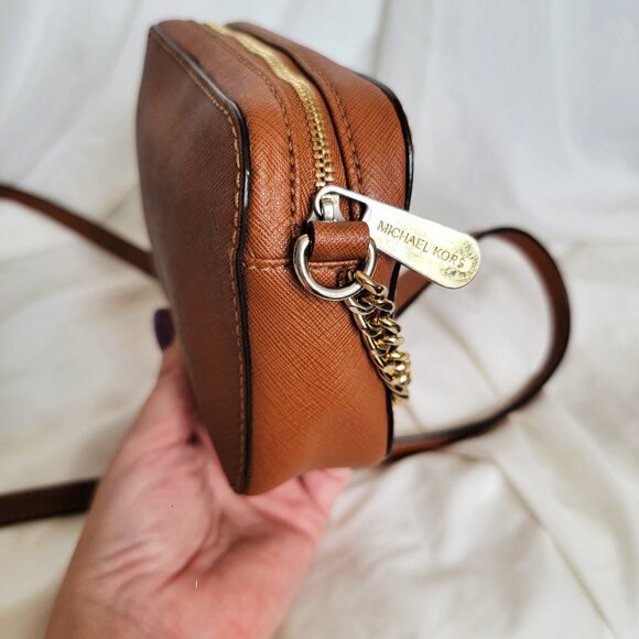 Michael Kors Jet Set Brown Saffiano Leather Small Crossbody Bag Purse - Picture 4 of 7